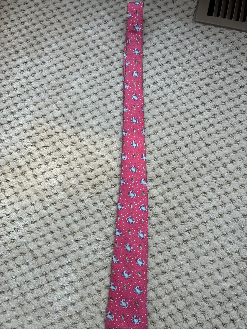 Boys Vineyard Vines Crab Tie